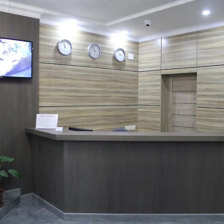 Hotel Inju Hills Астана Екстер'єр фото